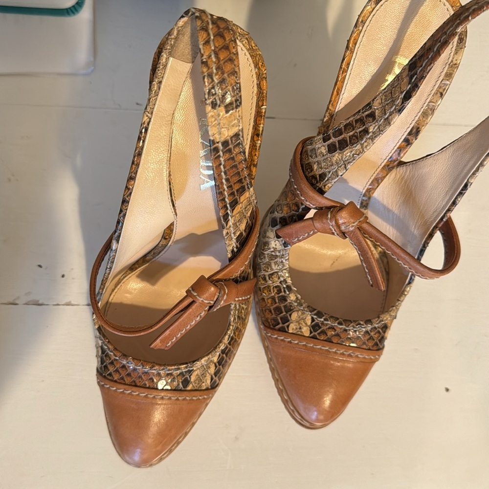 Prada Heels - Picture 4 of 4
